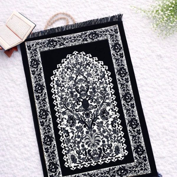 سجادة صلاة مخمل فاخرة ناعمة بتصميم أنيق